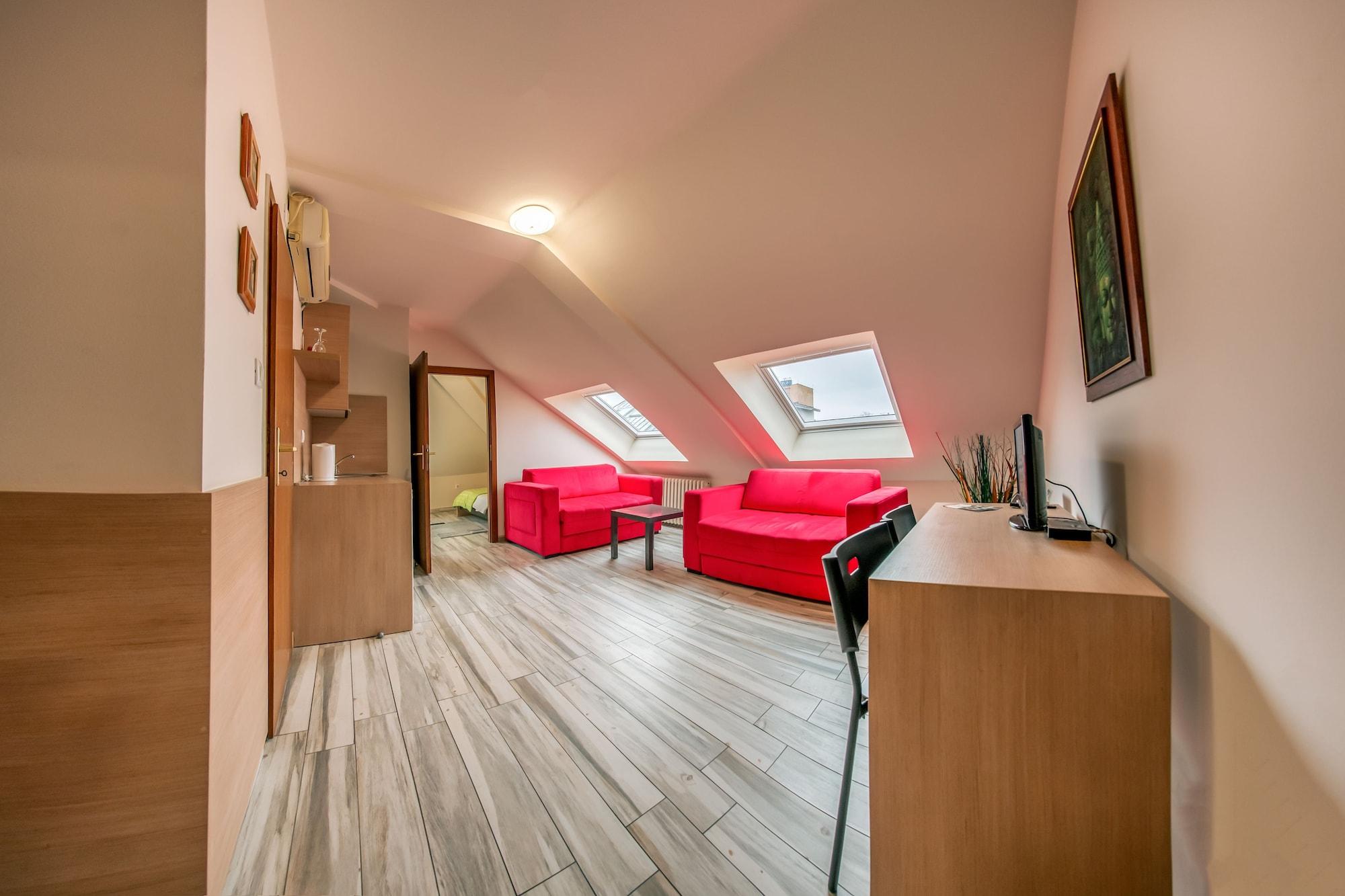 Veliki Garni Hotel Novi Sad Eksteriør bilde