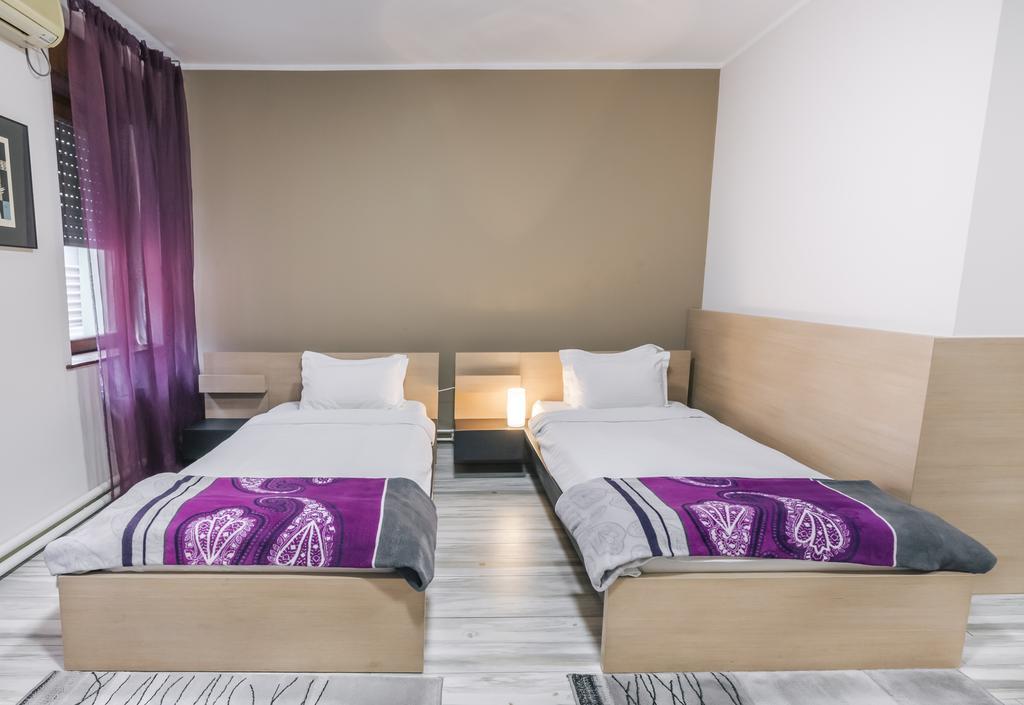 Veliki Garni Hotel Novi Sad Eksteriør bilde