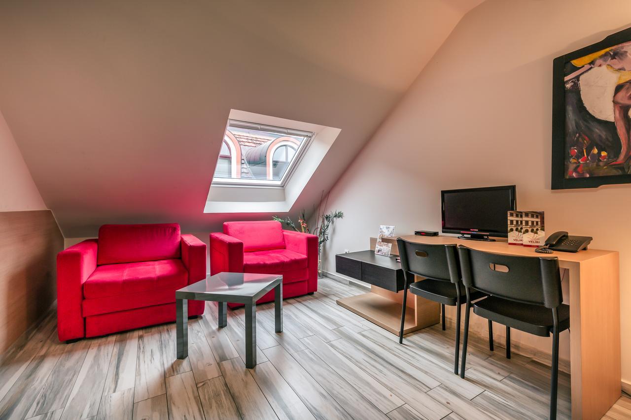 Veliki Garni Hotel Novi Sad Eksteriør bilde