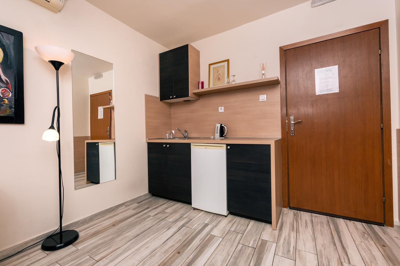 Veliki Garni Hotel Novi Sad Eksteriør bilde