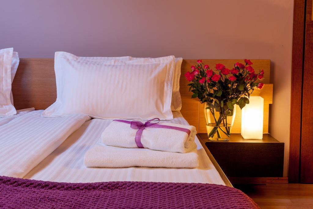 Veliki Garni Hotel Novi Sad Eksteriør bilde