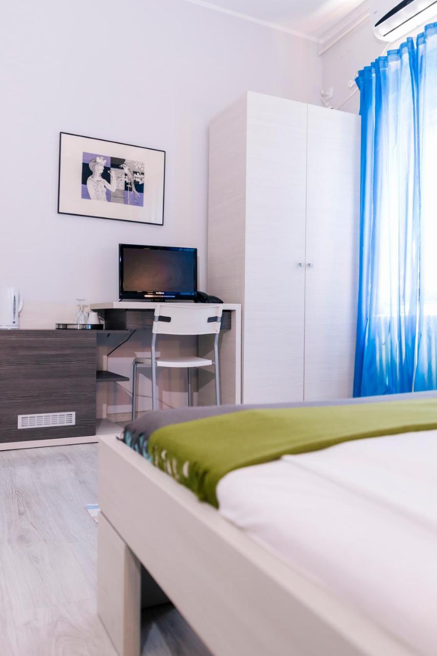 Veliki Garni Hotel Novi Sad Eksteriør bilde
