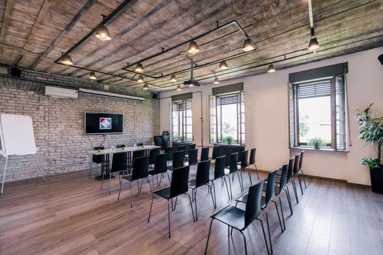 Veliki Garni Hotel Novi Sad Eksteriør bilde